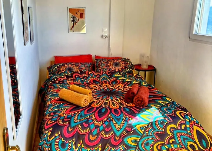 Great Escape Olympia Апартаменты *